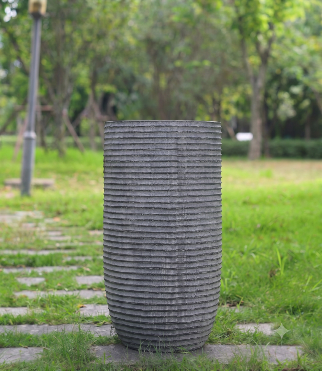 The Horizon Series | Tall Ribbed U-Shape Planters